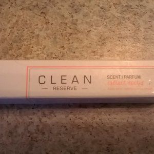 Clean Radiant nectar Spray Parfume.